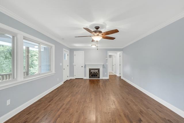 2400 North Crest Road Chattanooga, TN 37406 - Photo 3 of 38 4T1A5342