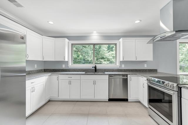 2400 North Crest Road Chattanooga, TN 37406 - Photo 8 of 38 4T1A5372