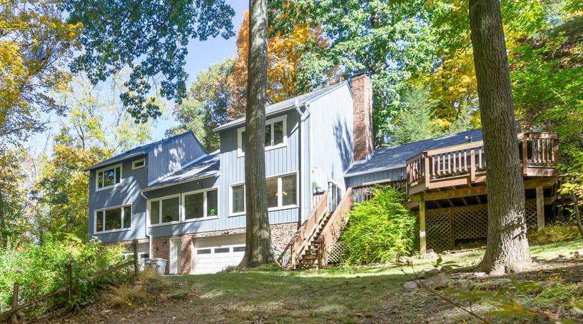 114 Will Scarlet Road Canonsburg, PA 15317 - Photo 14 of 14 a view of a house with a yard