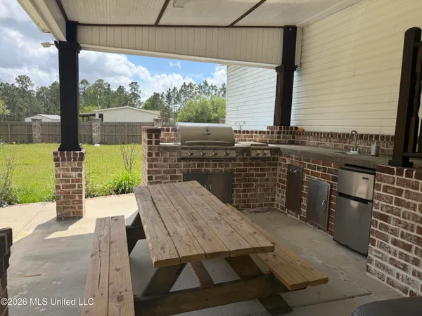 $200,000 | 13312 Fox Run Drive, Vancleave, MS 39565