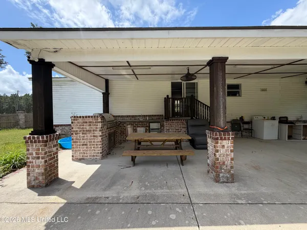 $200,000 | 13312 Fox Run Drive, Vancleave, MS 39565