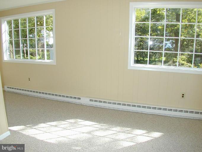4607 Clemson Road College Park, MD 20740 - Photo 12 of 20 Family Room