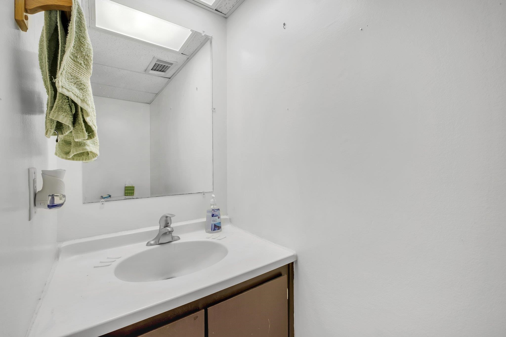 220 Belmont Road, Unit 5 Tallahassee, FL 32301 - Photo 22 of 23 Gallery Image 22