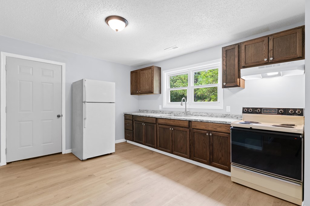 278 Leonard Bridge Road Chatsworth, GA 30705 - Photo 7 of 22 Gallery Image 7
