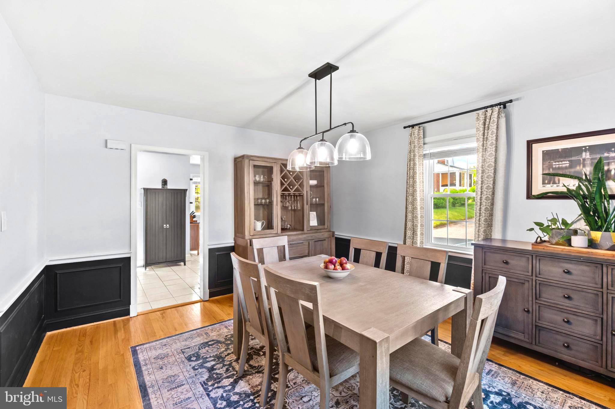 6218 Haddon Avenue Baltimore, MD 21212 - Photo 6 of 24 Dining Room w/Chair Moldings