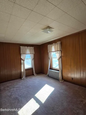 $209,900 | 1 Godek Street, Adams, MA 01220