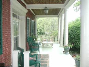 702 Colonial Road Southwest Abingdon, VA 24210 - Photo 3 of 9 Photo 3