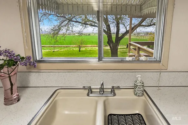 $450,000 | 18081 Varmint Caller Lane, Wilder, ID 83676