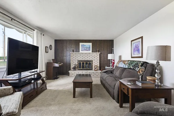 $450,000 | 18081 Varmint Caller Lane, Wilder, ID 83676