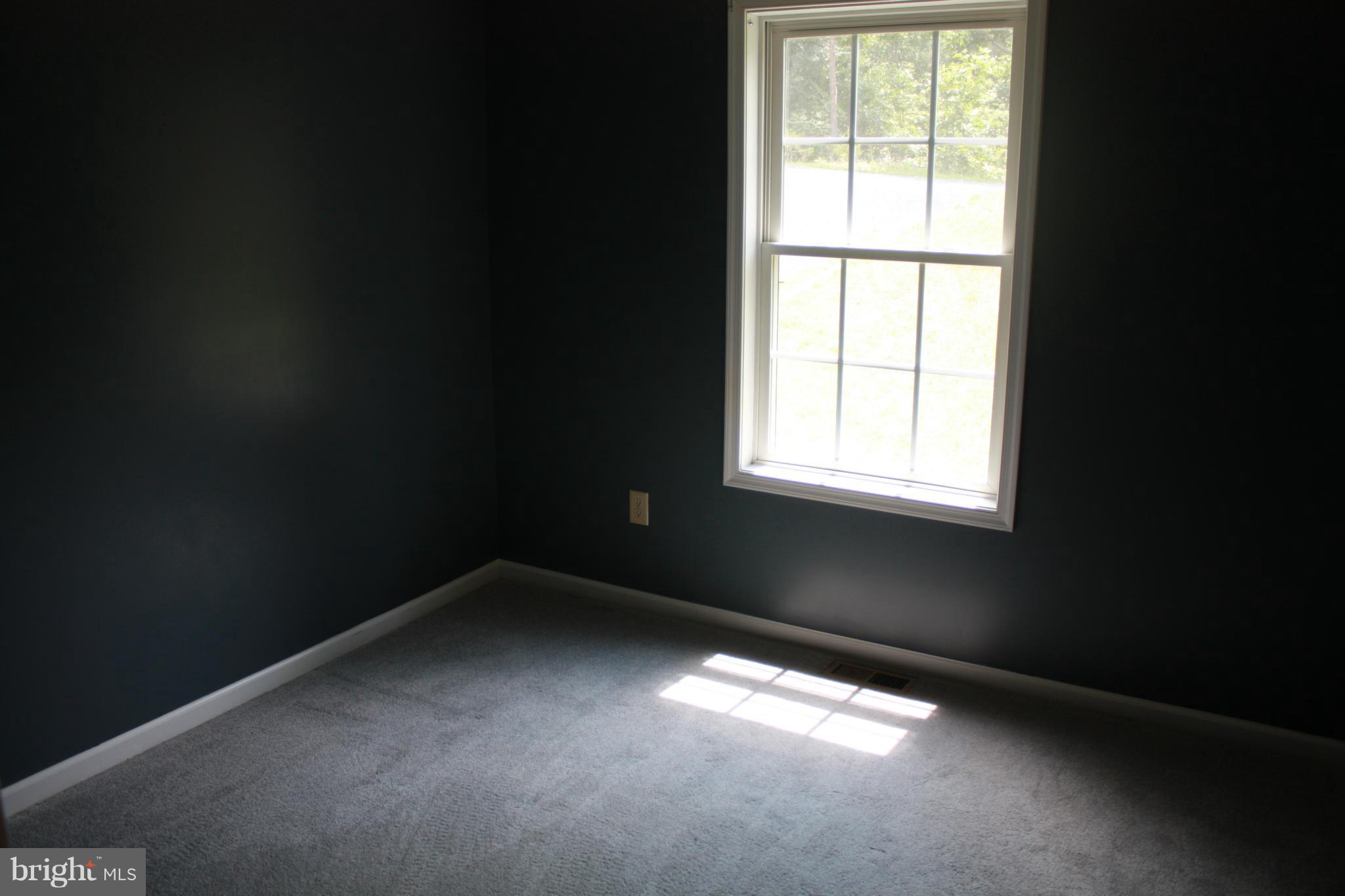 264 Mohawk Road Front Royal, VA 22630 - Photo 8 of 23 Bedroom