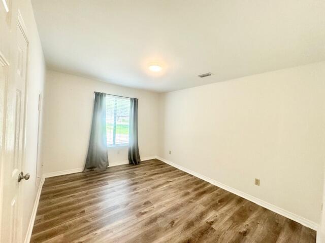 708 Caribbean Way Niceville, FL 32578 - Photo 16 of 34 a view of an empty room and window