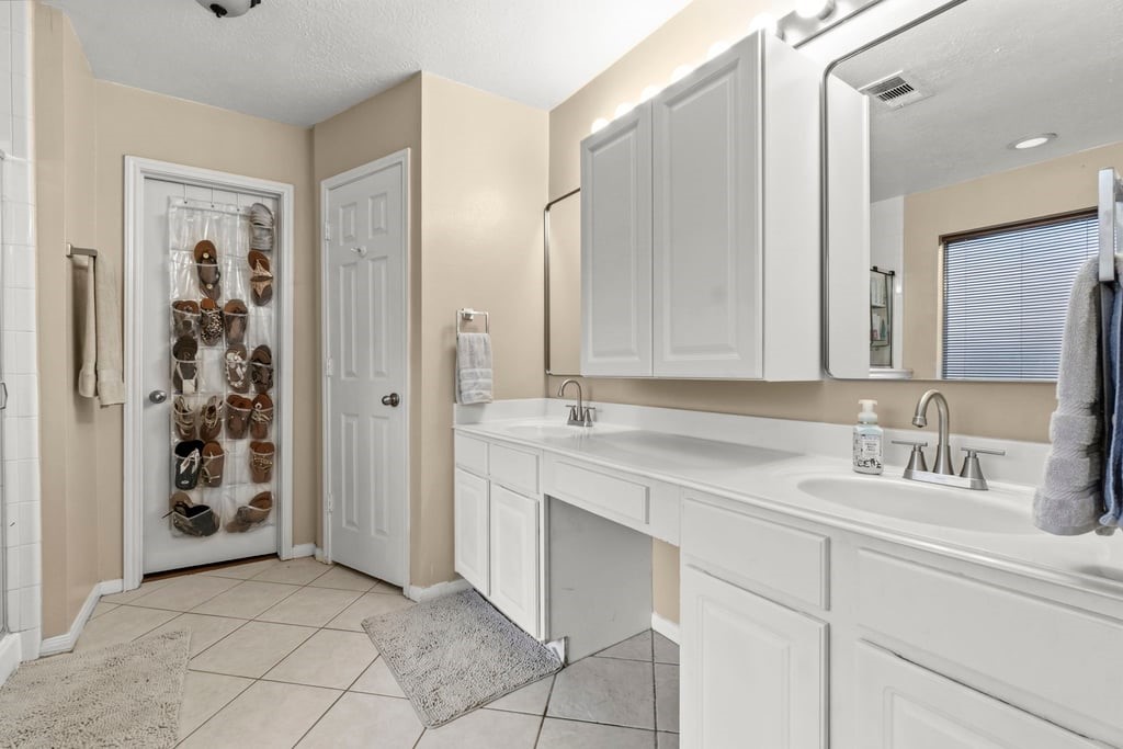 10718 Tryon Drive Houston, TX 77065 - Photo 20 of 42