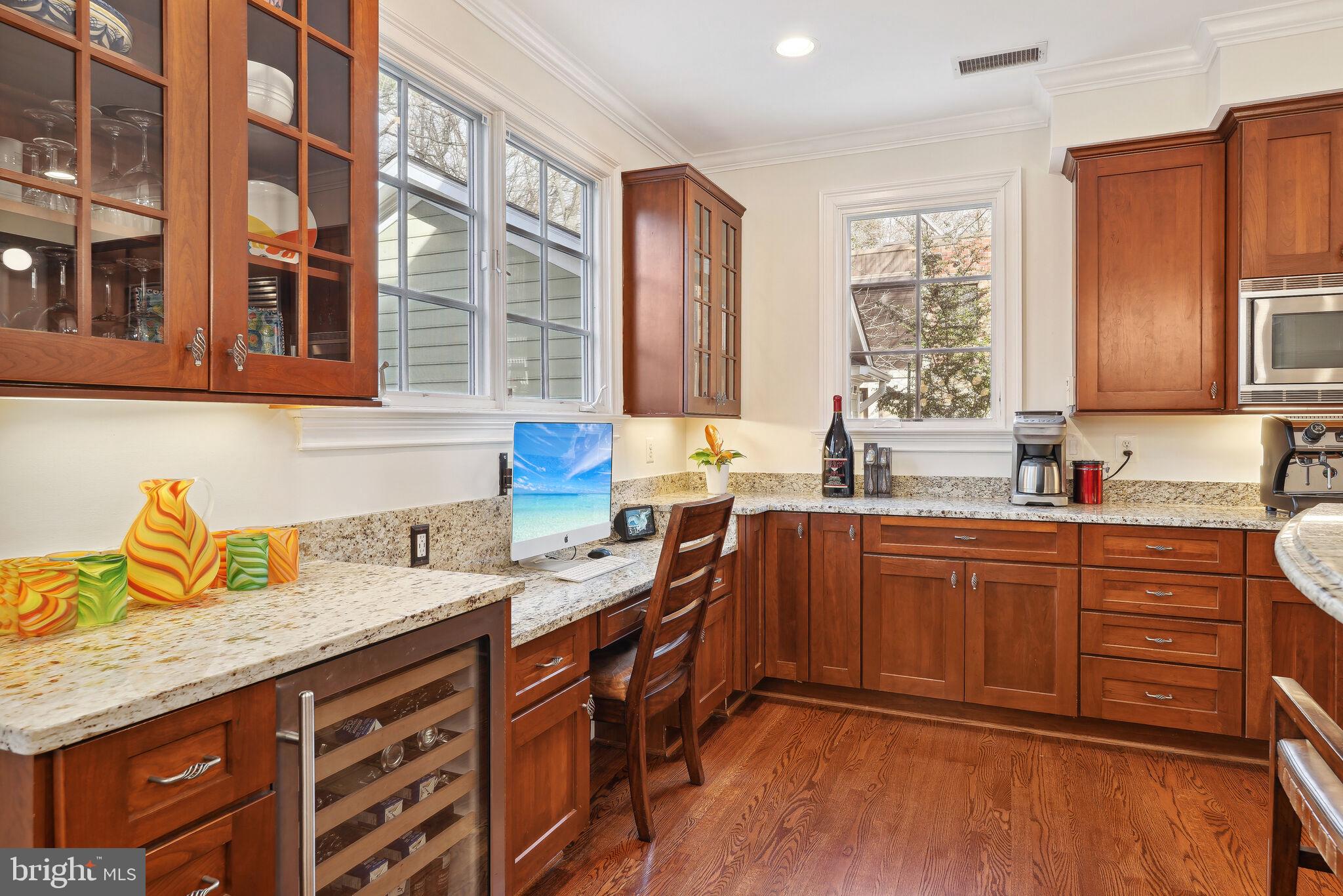 6309 Wiscasset Road Bethesda, MD 20816 - Photo 16 of 50 Work Station