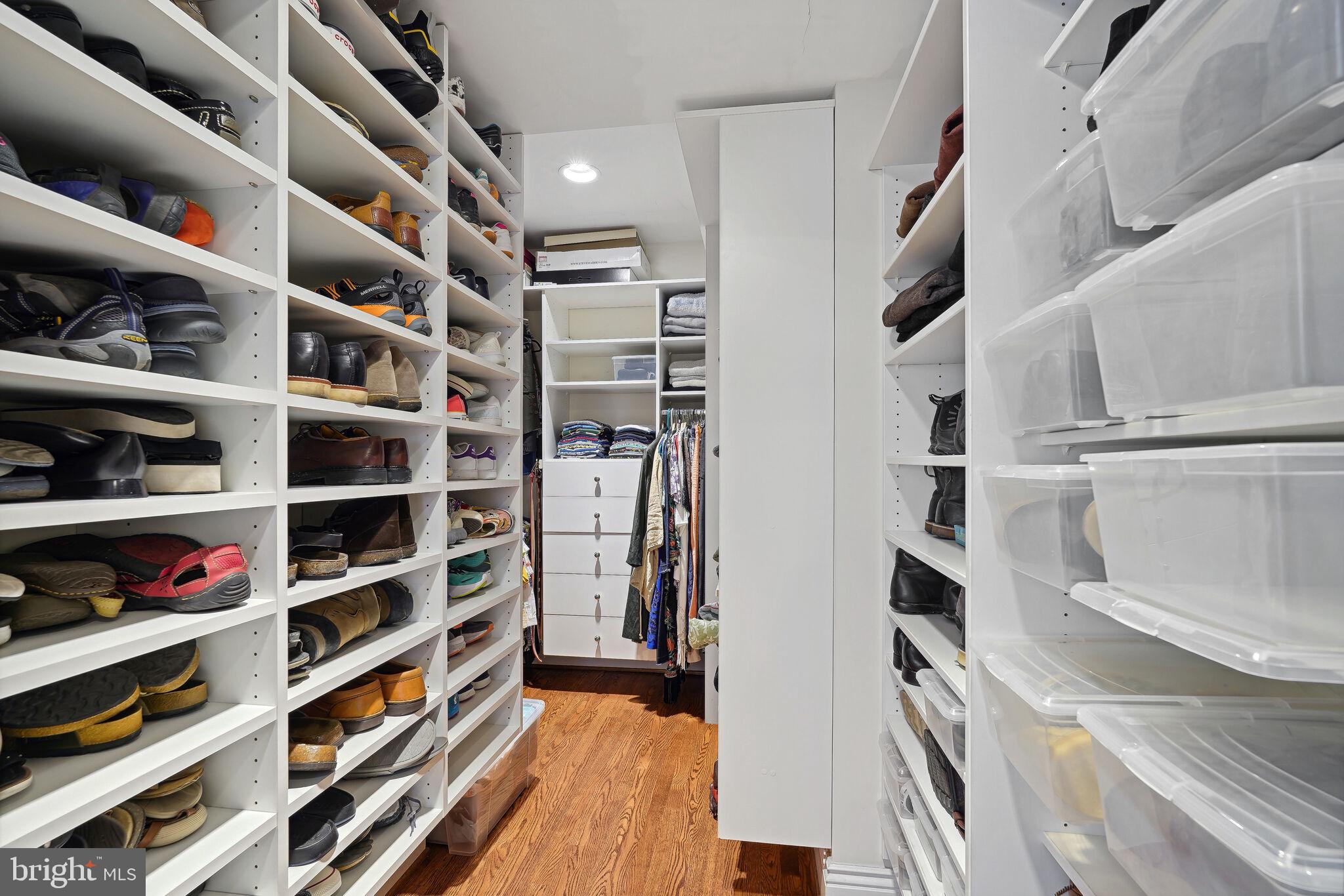 6309 Wiscasset Road Bethesda, MD 20816 - Photo 25 of 50 Primary Walk-in Closet