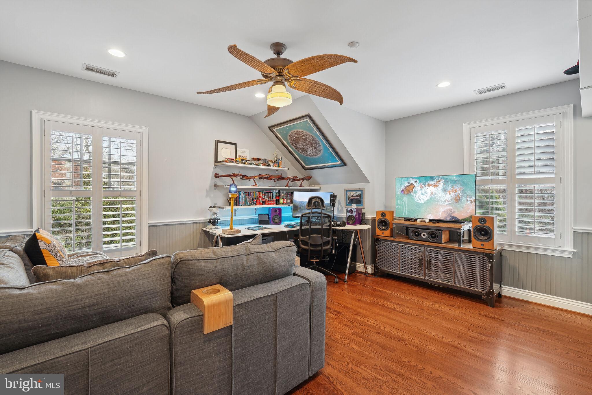 6309 Wiscasset Road Bethesda, MD 20816 - Photo 32 of 50 Double Exposure