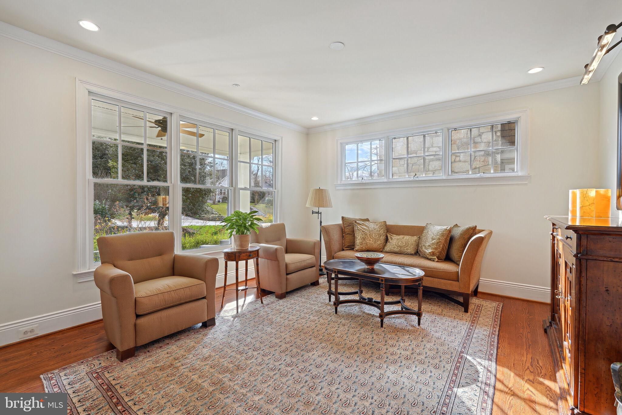 6309 Wiscasset Road Bethesda, MD 20816 - Photo 7 of 50 Living Room