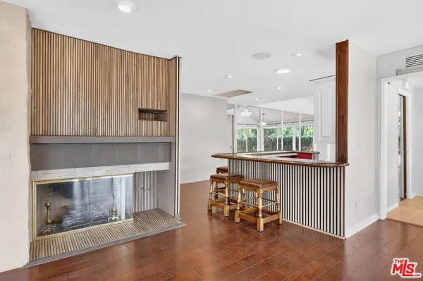 $11,500 | 3713 Dellvale Place, Encino, CA 91436