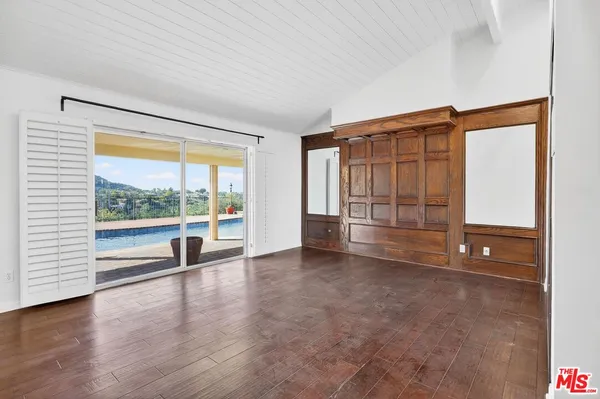 $11,500 | 3713 Dellvale Place, Encino, CA 91436