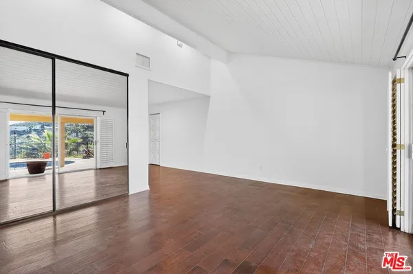 $11,500 | 3713 Dellvale Place, Encino, CA 91436