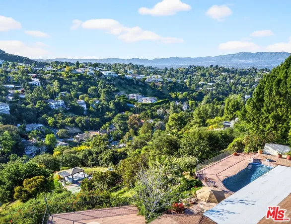 $11,500 | 3713 Dellvale Place, Encino, CA 91436