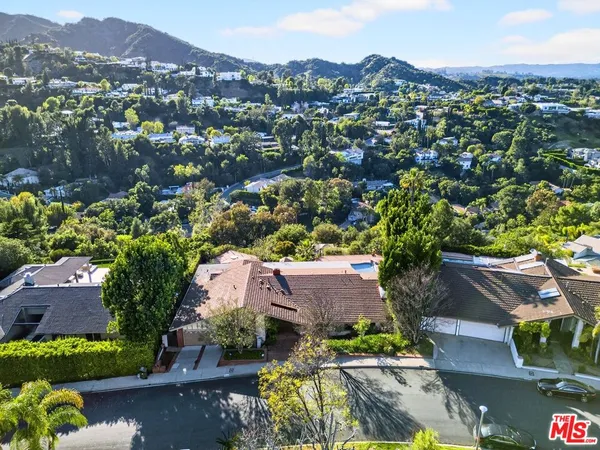 $11,500 | 3713 Dellvale Place, Encino, CA 91436