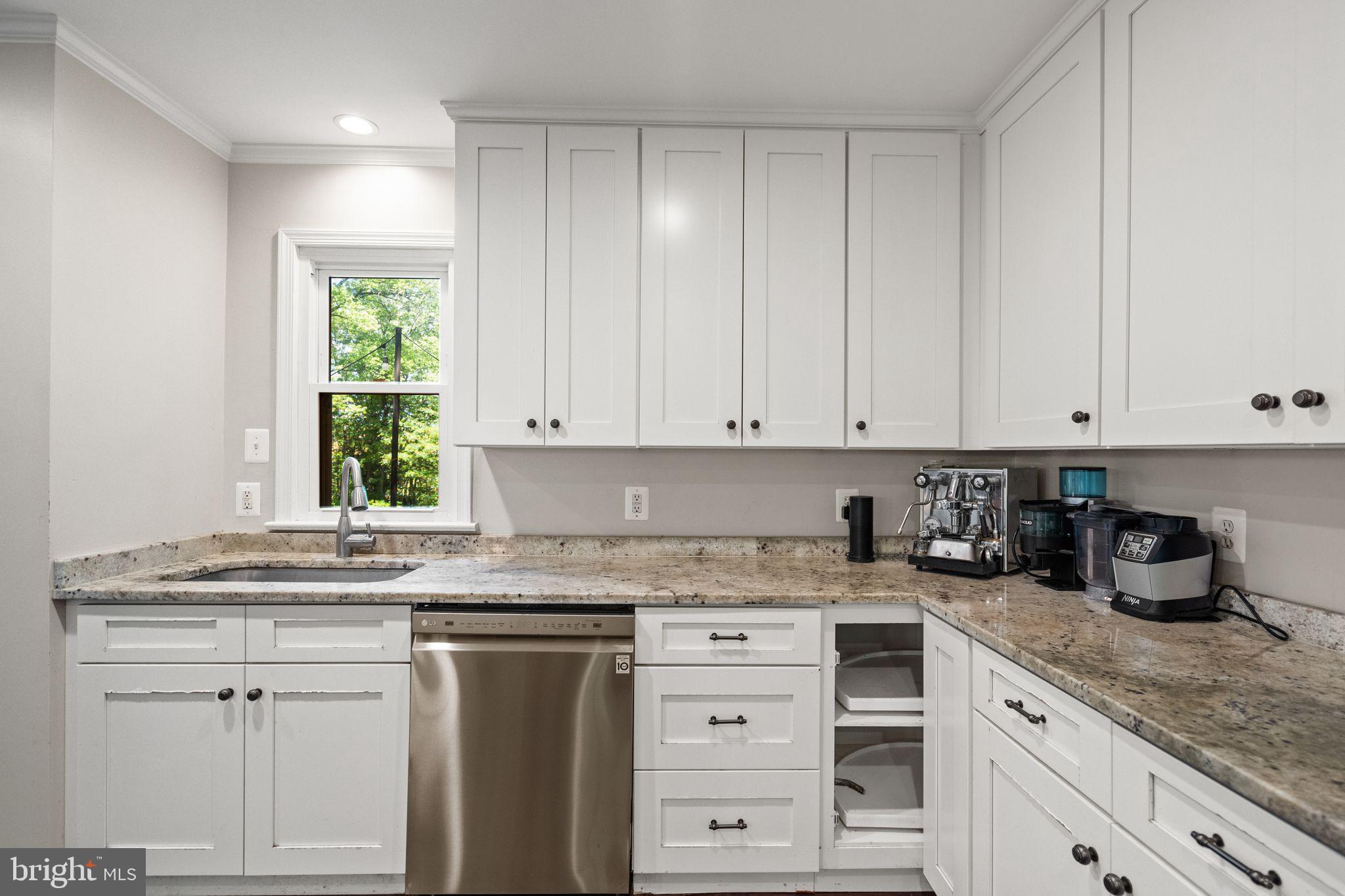 7281 Forrest Road Warrenton, VA 20187 - Photo 23 of 78 Gallery Image 23