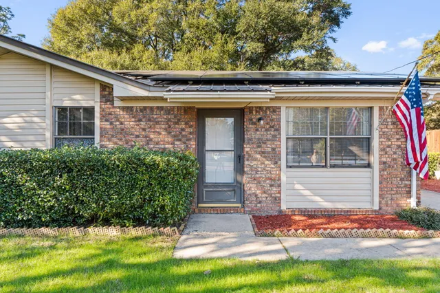 a front view of house with yard