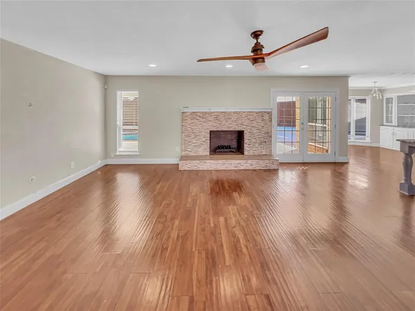 $410,000 | 1736 Reynoldston Lane, Dallas, TX 75232