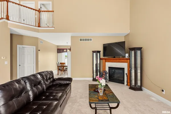 $323,900 | 11502 North Brooklyn Place, Peoria, IL 61525