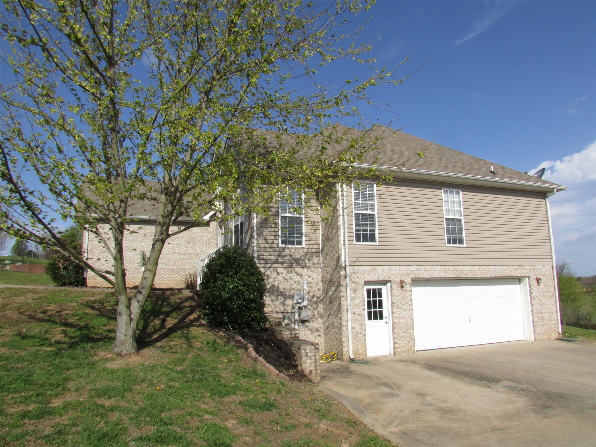 191 7 Mile Ferry Road Cunningham, TN 37052 - Photo 3 of 26 Gallery Image 3