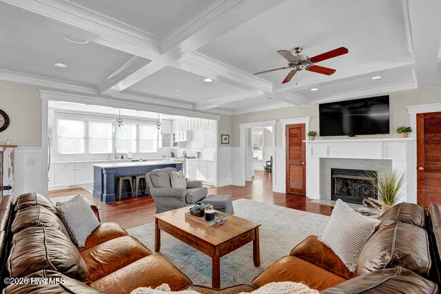 $950,000 | 101 Cottage Walk, Hampstead, NC 28443