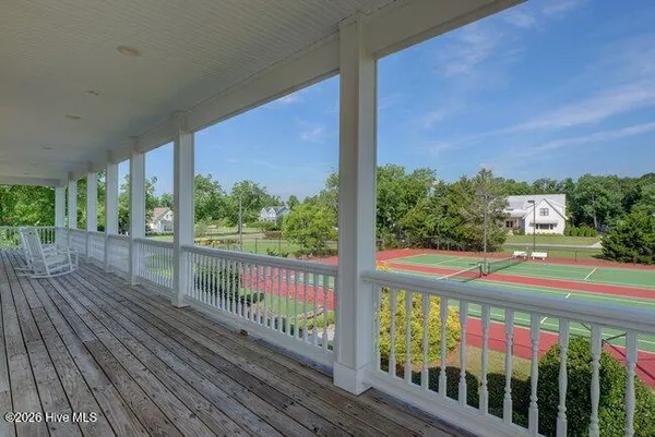 $925,000 | 101 Cottage Walk, Hampstead, NC 28443