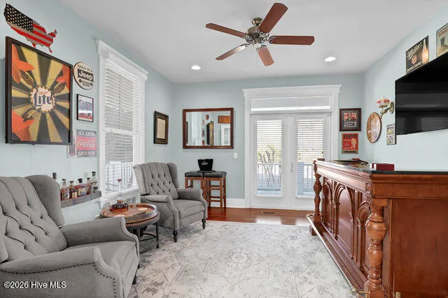 $950,000 | 101 Cottage Walk, Hampstead, NC 28443