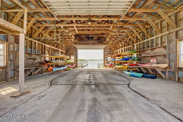 $925,000 | 101 Cottage Walk, Hampstead, NC 28443