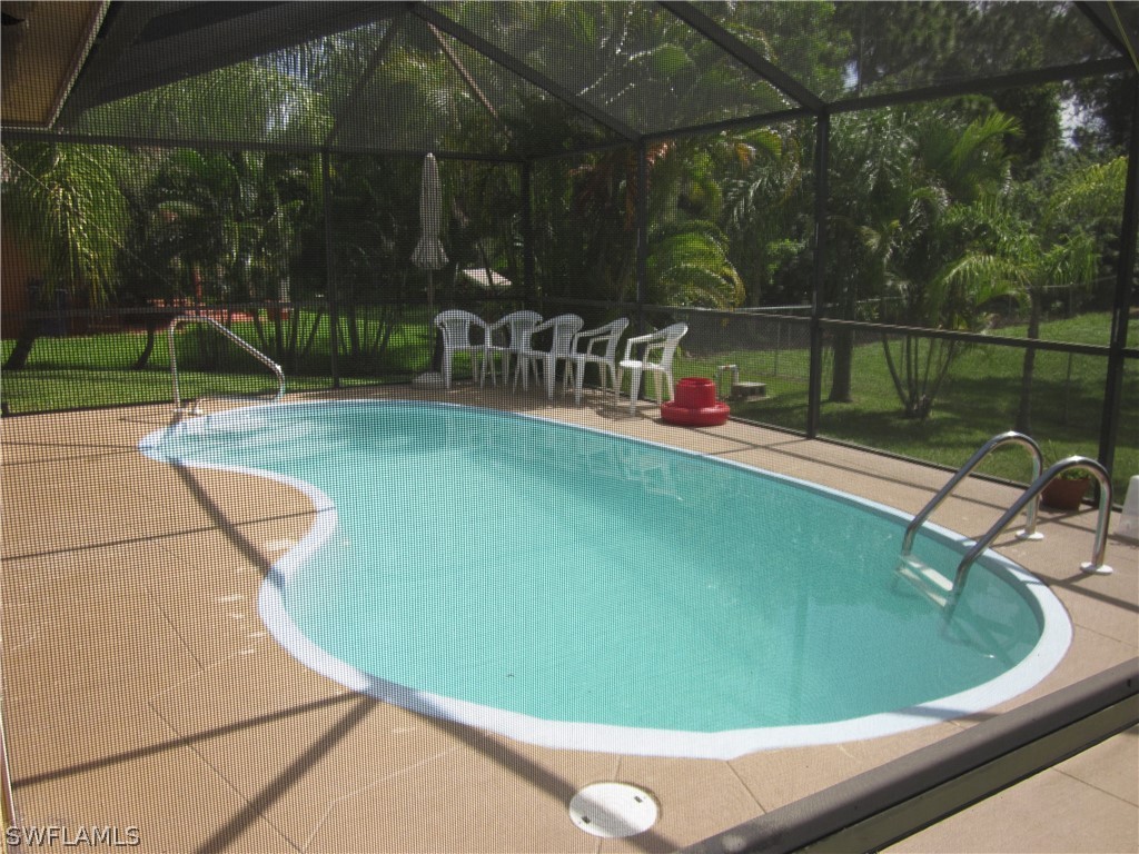 18383 Fuchsia Road Fort Myers, FL 33967 - Photo 4 of 6 Gallery Image 4