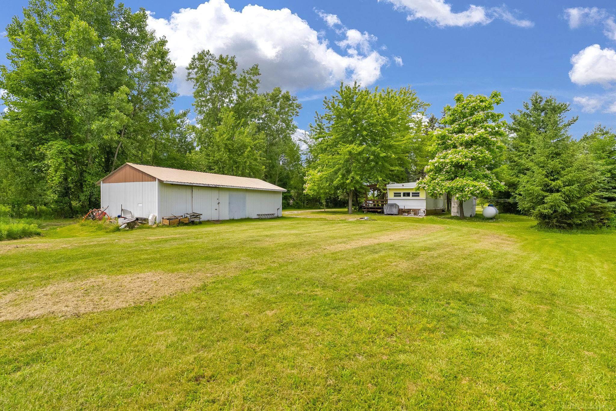 5723 Wildcat Road Croswell, MI 48422 - Photo 23 of 25 50213465-f9924344-5da8-4d75-bfd7-8704867fe2f7.JPG