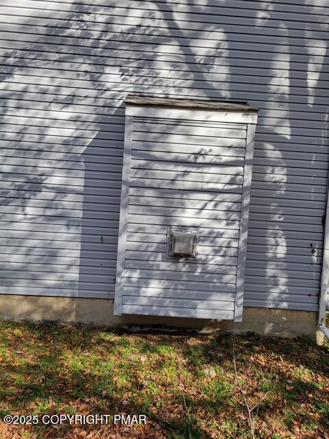 2137 Freedom Way Pocono Summit, PA 18346 - Photo 4 of 40 a view of water heater