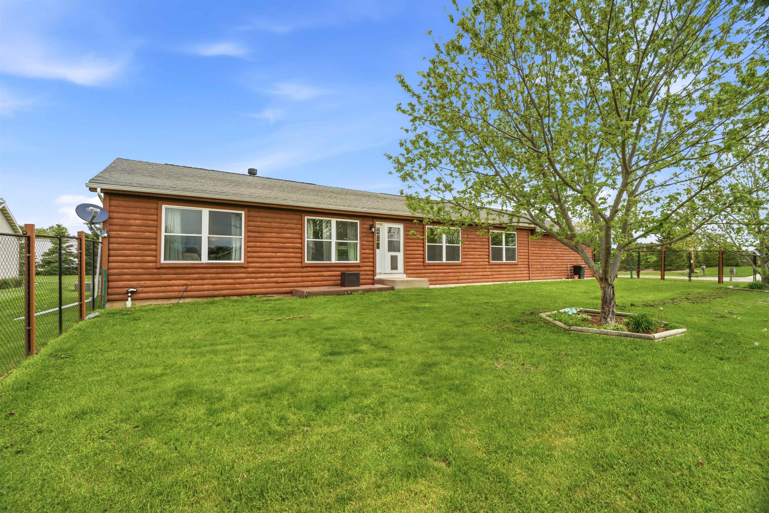311 North 3rd Street Hilbert, WI 54129 - Photo 1 of 40