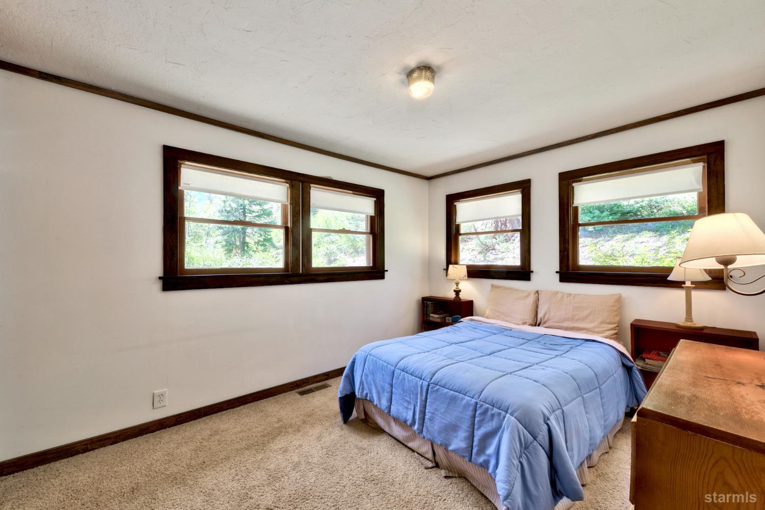 1009 Cathedral Road South Lake Tahoe, CA 96150 - Photo 22 of 27
