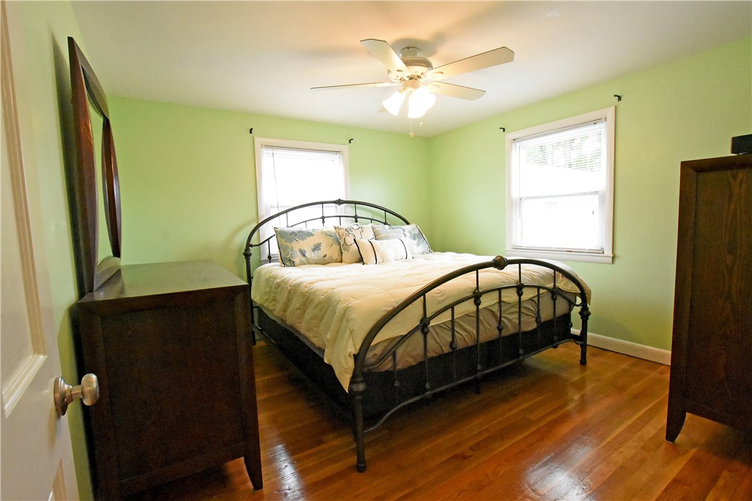 136 Hamlet Street Pawtucket, RI 02861 - Photo 10 of 22 Gallery Image 10