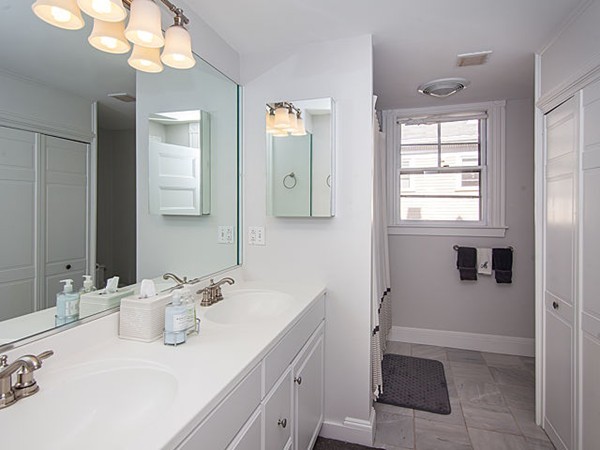 115 Walnut Street, Unit 2 Brookline, MA 02445 - Photo 6 of 19