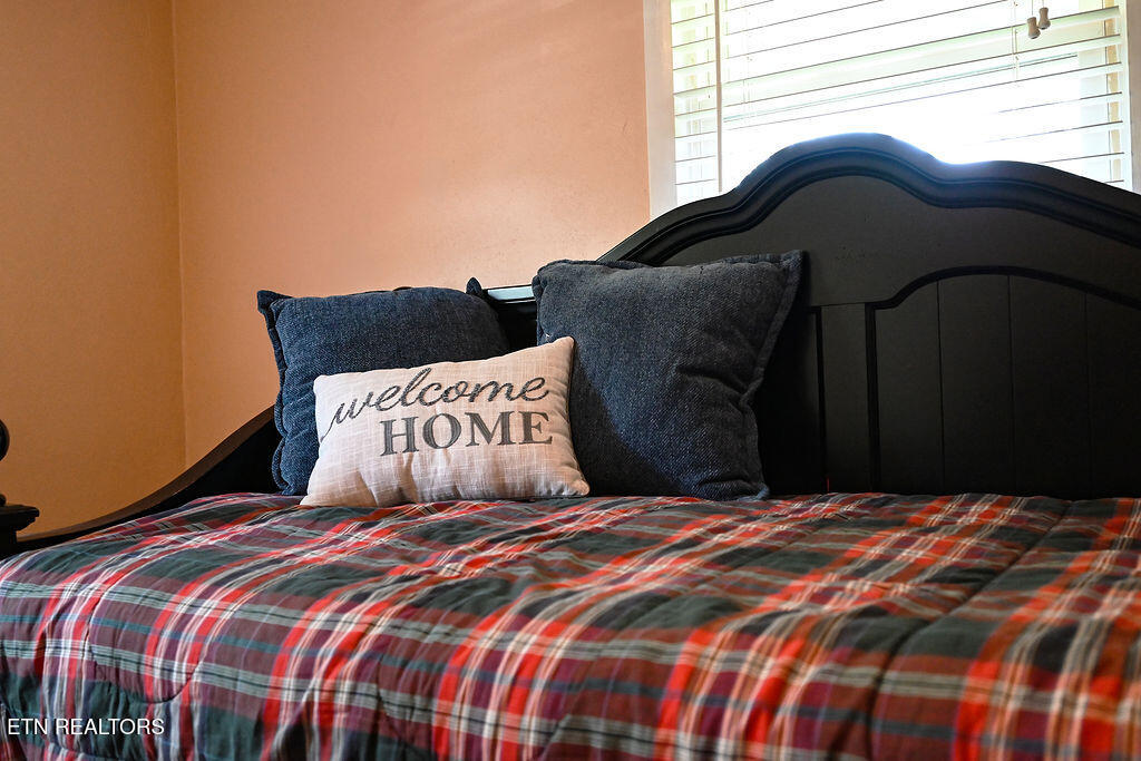 122 Salem Road Oak Ridge, TN 37830 - Photo 17 of 31 Bedroom2