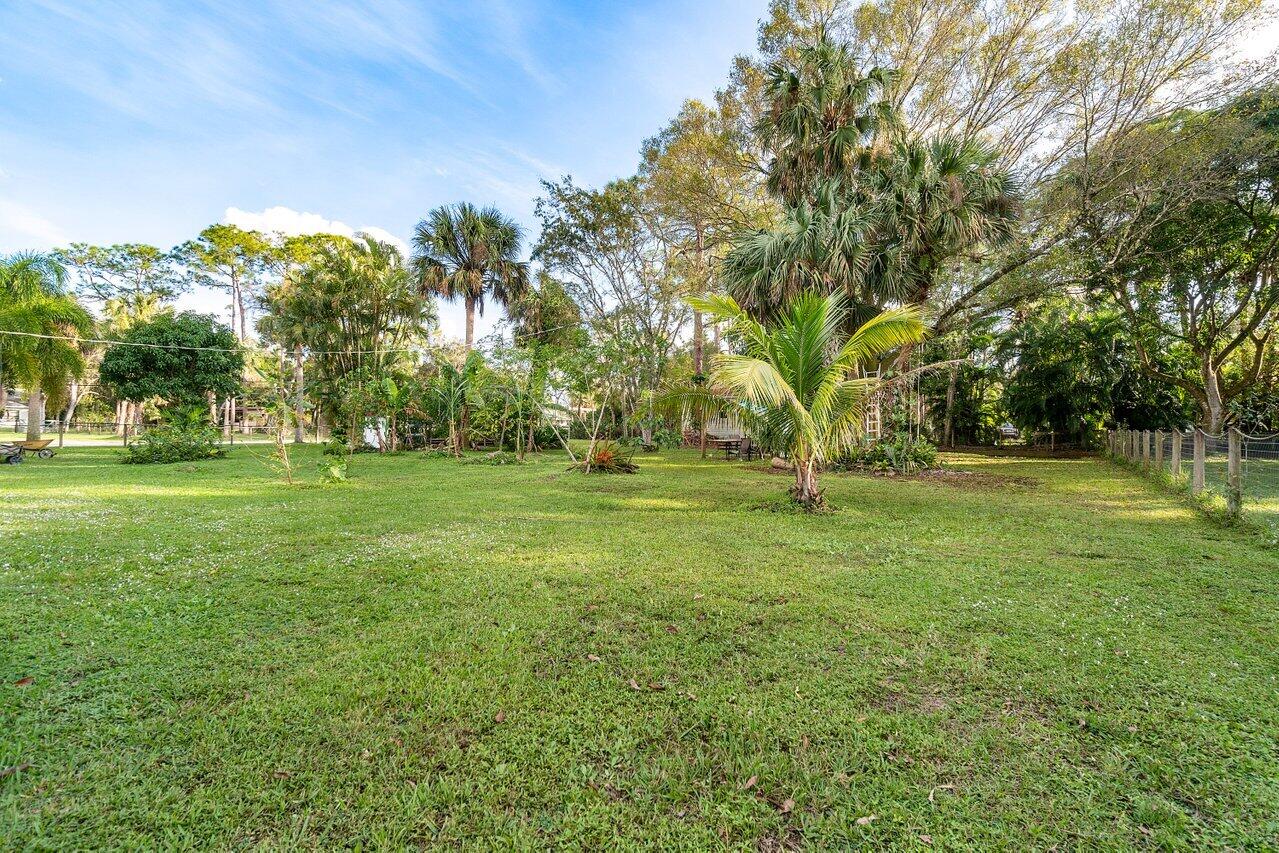 11402 178th Road North Jupiter, FL 33478 - Photo 29 of 49 029-11402178thRoadNorth-Jupiter-FL-33478