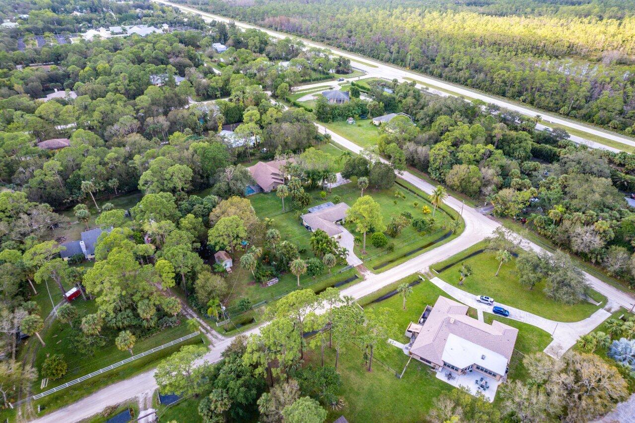 11402 178th Road North Jupiter, FL 33478 - Photo 42 of 49 042-11402178thRoadNorth-Jupiter-FL-33478