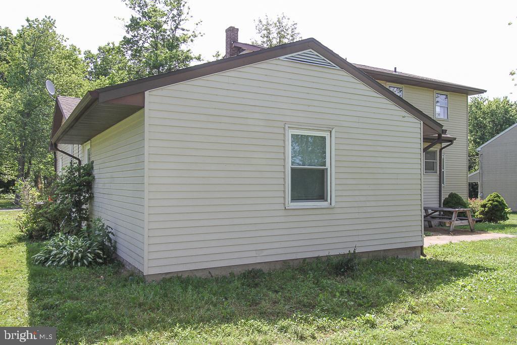 2882 Upper Ridge Road Pennsburg, PA 18073 - Photo 19 of 28