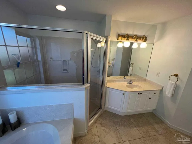 $2,995 | 1959 Melissa Oaks Drive, Gulf Breeze, FL 32563