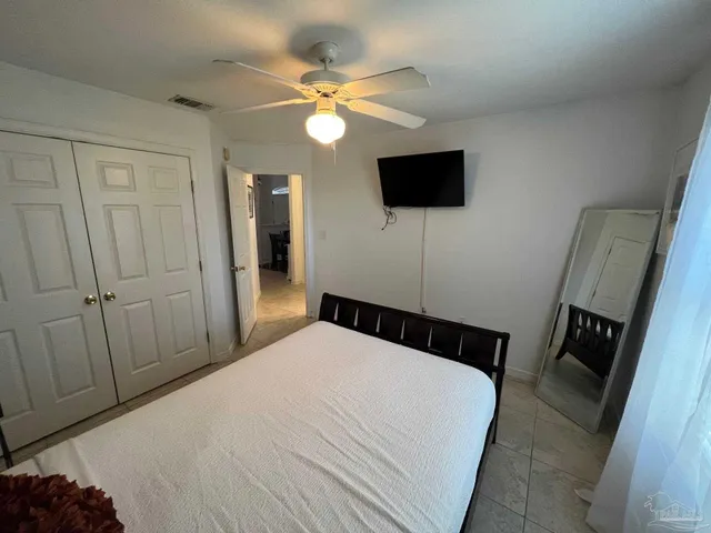 $2,995 | 1959 Melissa Oaks Drive, Gulf Breeze, FL 32563