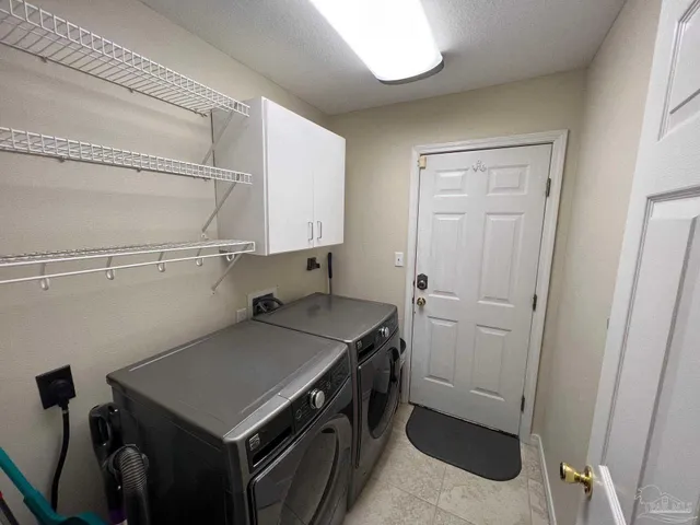 $2,995 | 1959 Melissa Oaks Drive, Gulf Breeze, FL 32563