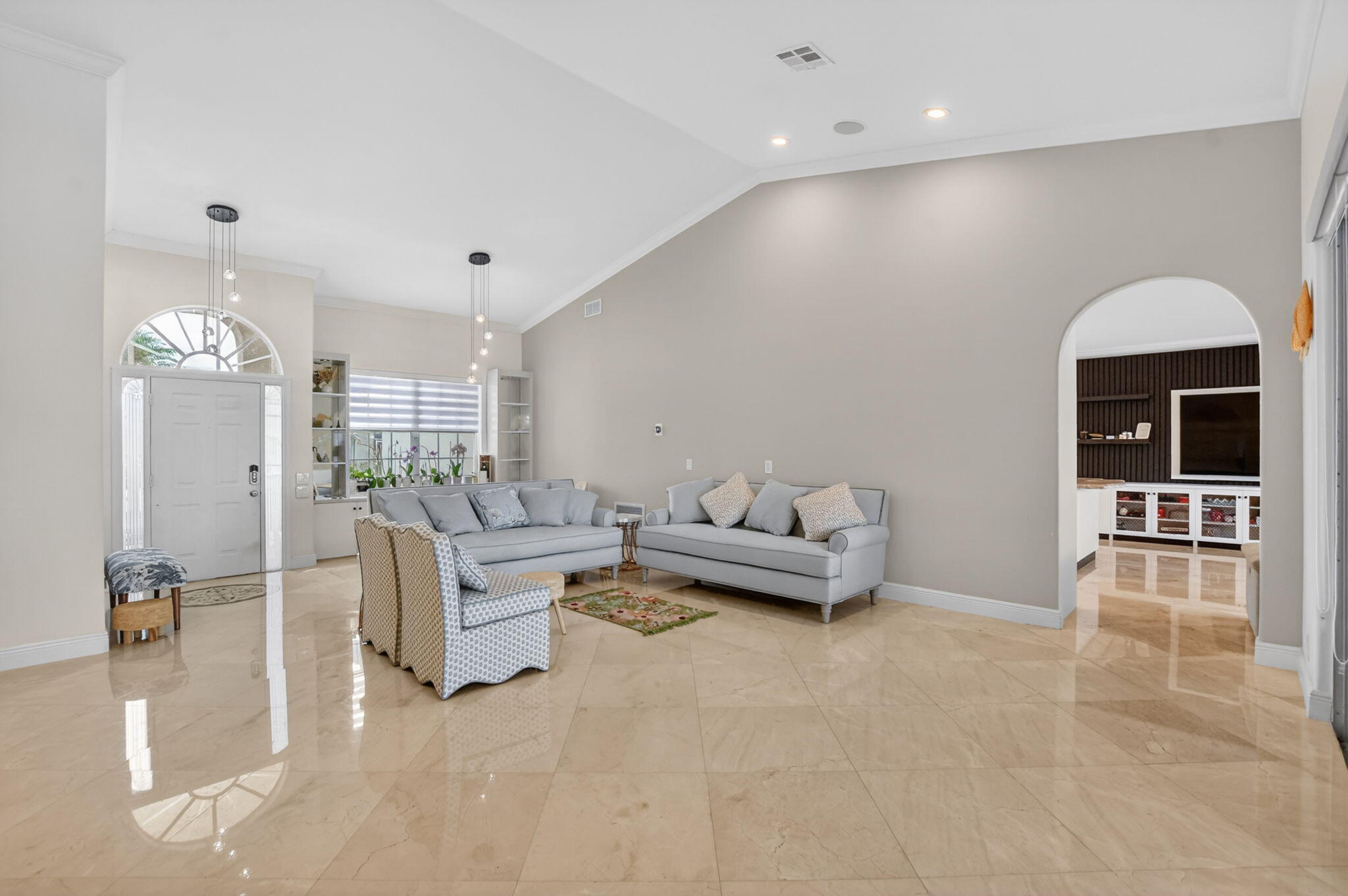 12466 Baywind Court Boca Raton, FL 33428 - Photo 9 of 62 9-web-or-mls-DSC_0997
