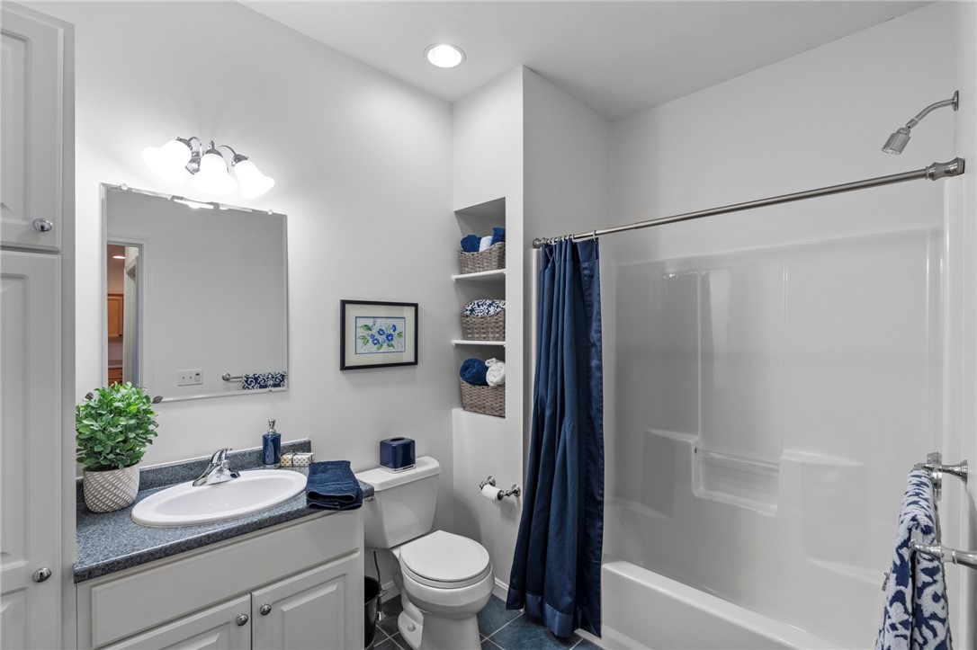 500 Mendon Road, Unit 408 Cumberland, RI 02864 - Photo 22 of 38